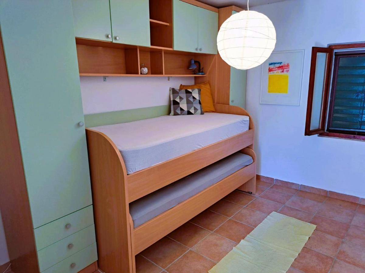 Family Apartment In Center Of 穆泰尔岛 外观 照片